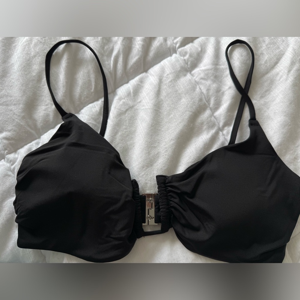 Elegant Black Women's Intimate Bra